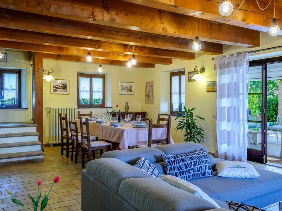 Casale Partemio Vacation rental in Marche