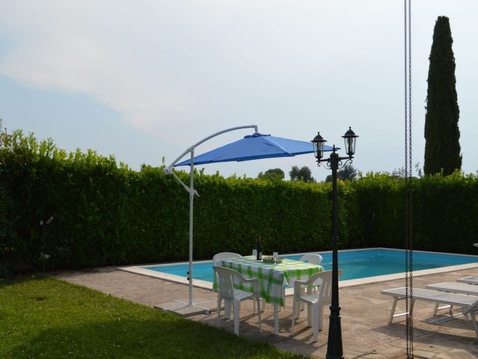 Villa mit privatem Pool in der Nähe von Petriolo Vacation rental in Marche