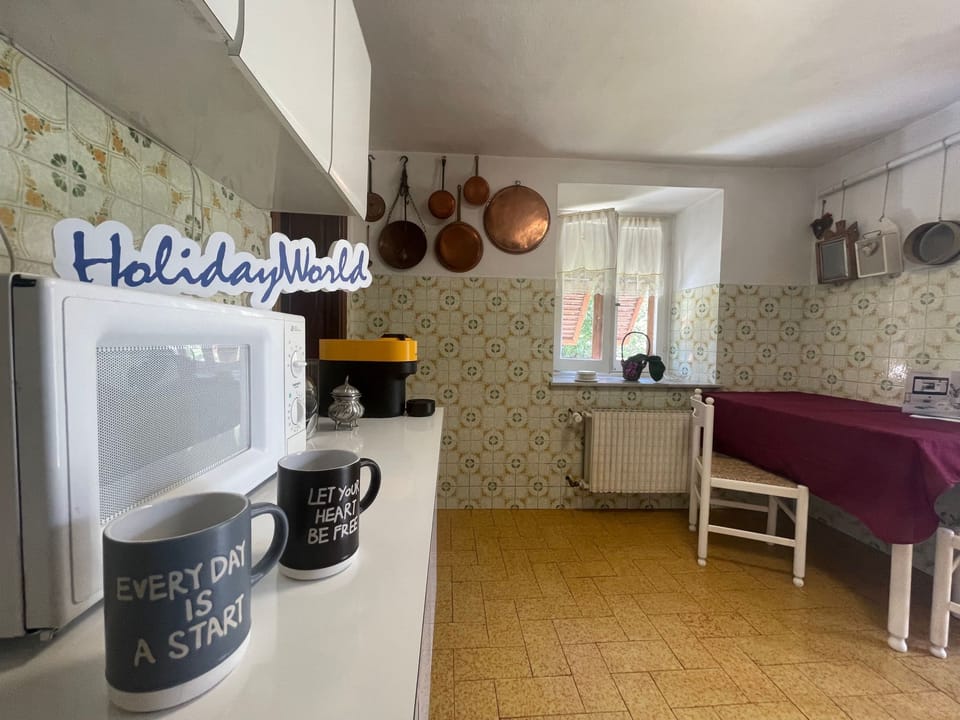 House Canova by Holiday World Apartment in Liguria