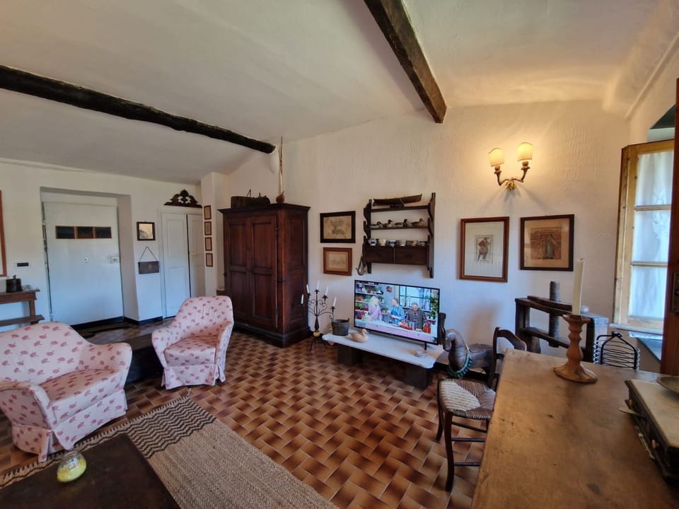 Casetta Romantica a San Rocco di Camogli by Holiday World Apartment in Camogli
