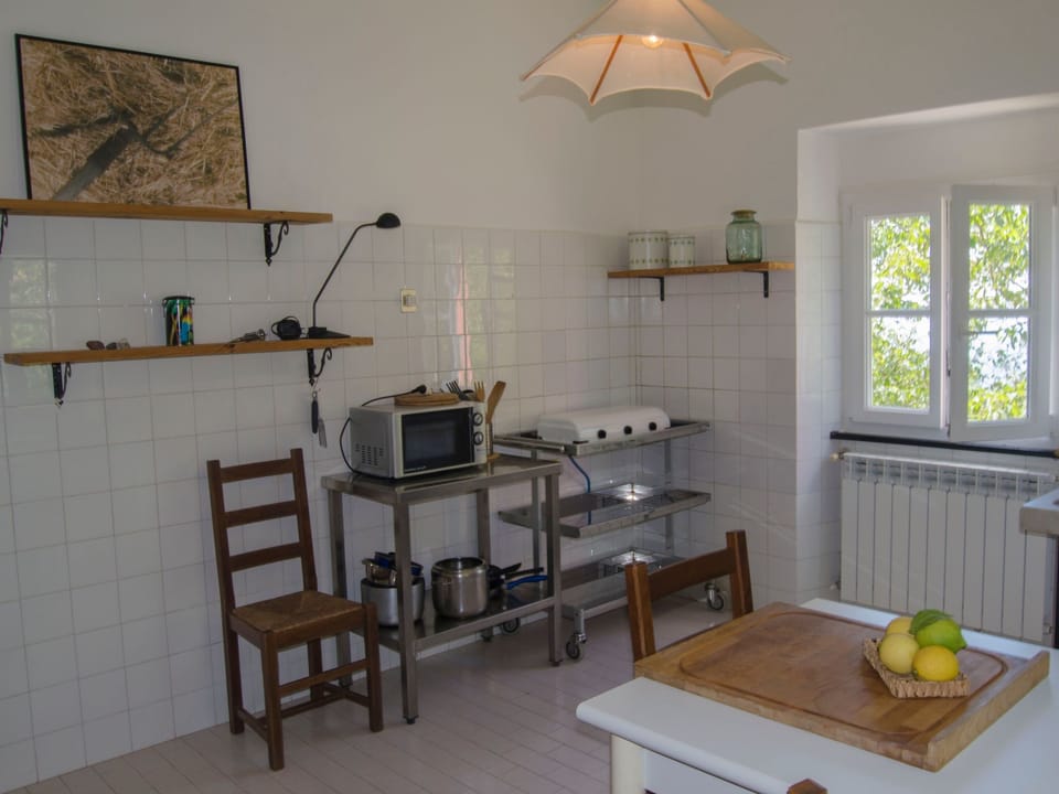 Appartement in Castiglione Chiavarese mit Garten Apartment in Liguria