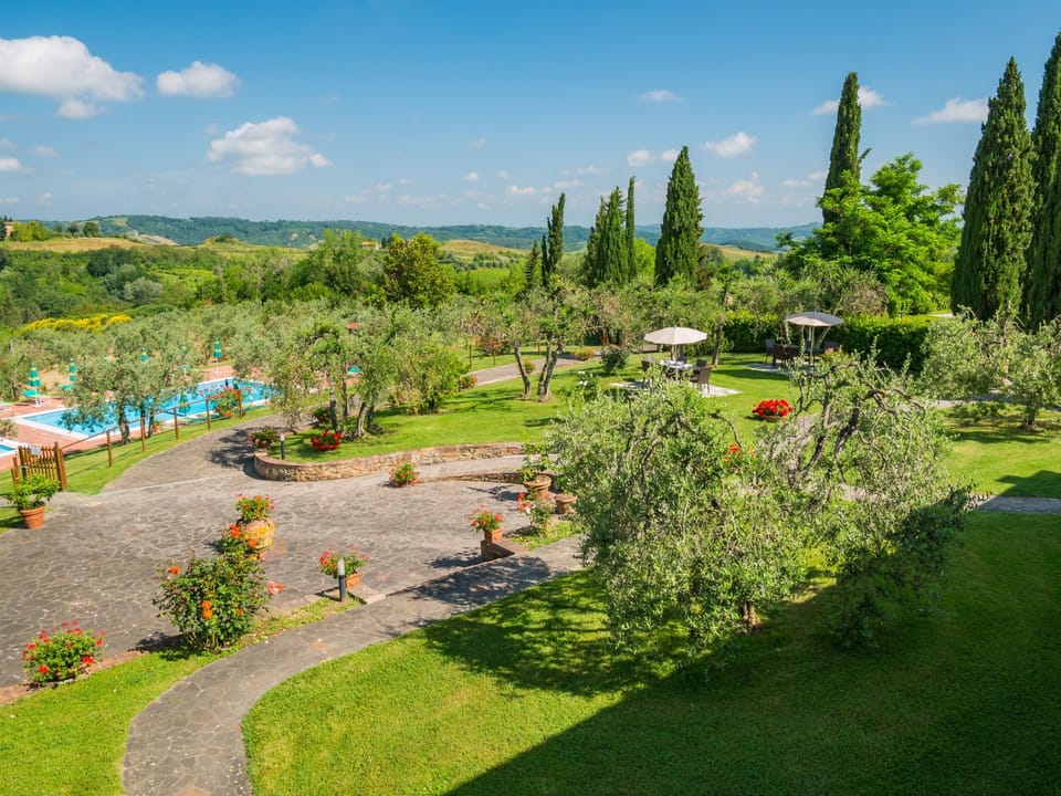 Drei-Zimmer-Wohnungen Borgo Collelungo, erster Stock Apartment in Tuscany