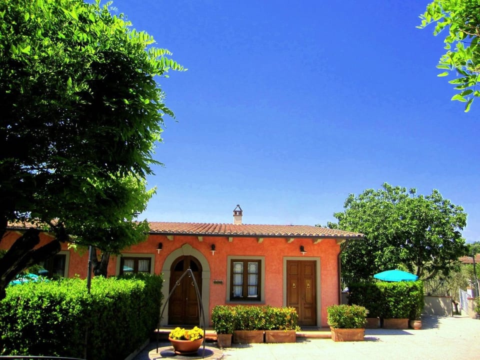 Charmante Wohnung mit privatem Garten Apartment in Emilia-Romagna