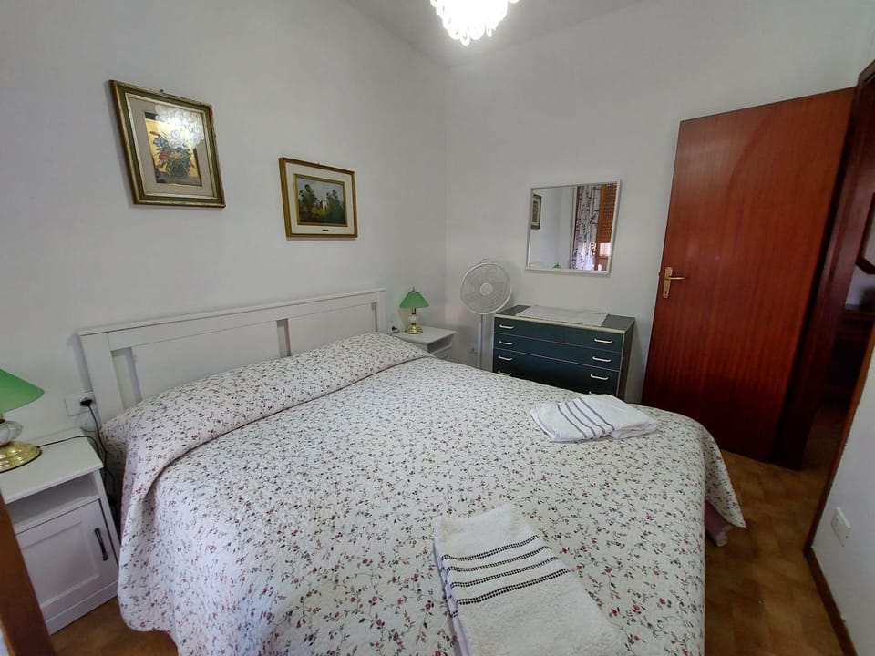 Wohnung mieten Apartment in Province of Massa and Carrara