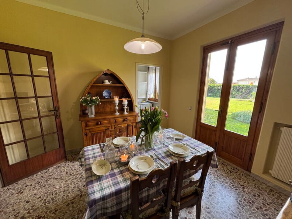 Villa Lory Vacation rental in Capannori