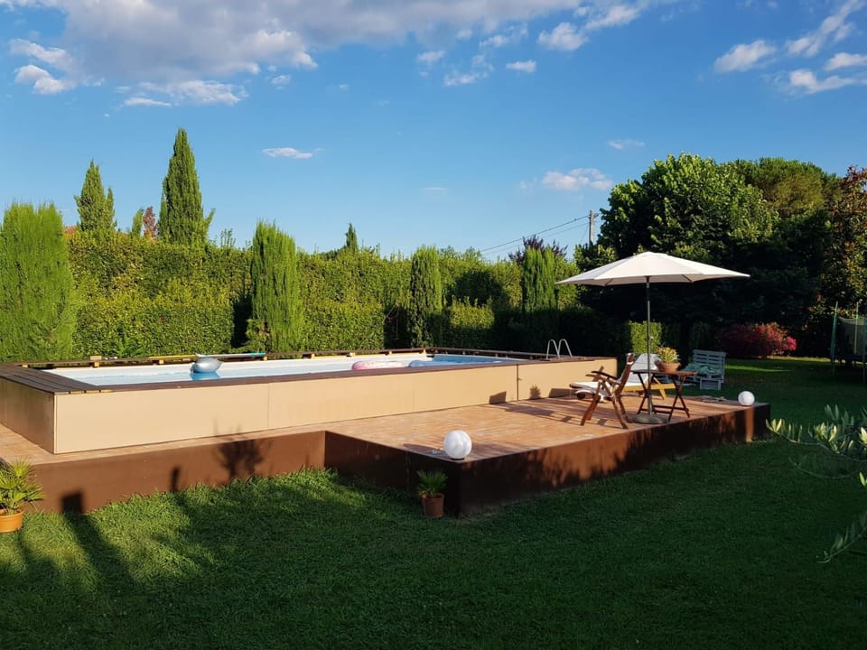 Unterkunft in einer Villa, Schwimmbad und großer Garten Vacation rental in Capannori