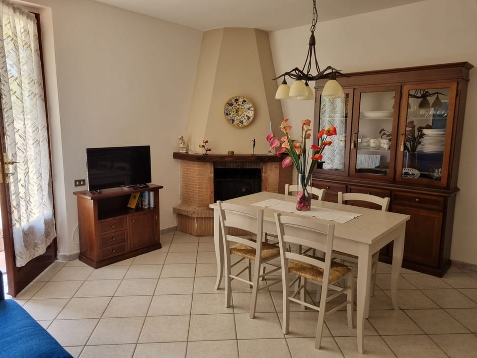Wohnung "Red Fox" mit privatem Garten Apartment in Tuscany