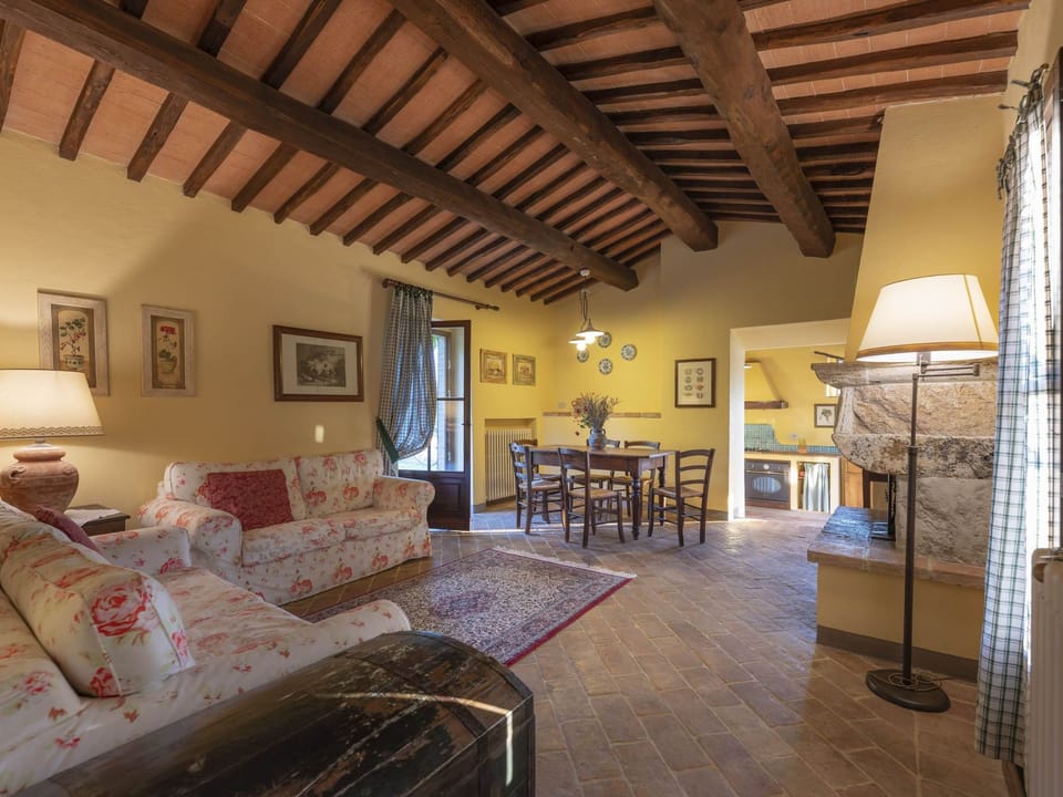 Mascie Merlo Apartment in Tuscany