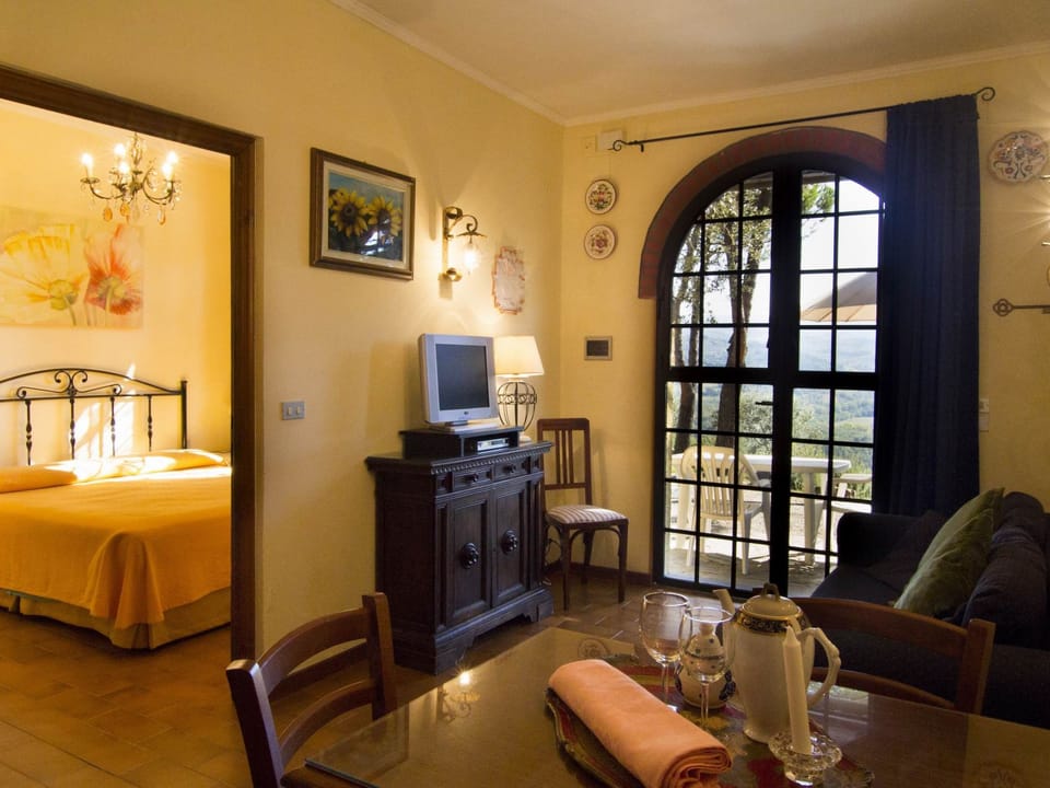 Komfortable Wohnung mit eigener Terrasse Apartment in Tuscany