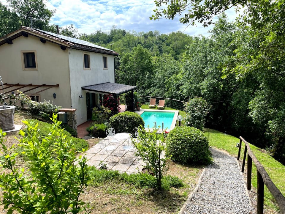 Villa im Grünen Civico 2 in Uzzano Vacation rental in Emilia-Romagna