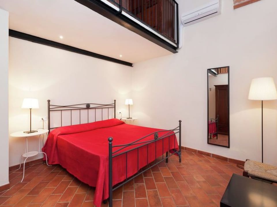 Apartment mit offenem Schlafboden und Garten Apartment in Tuscany