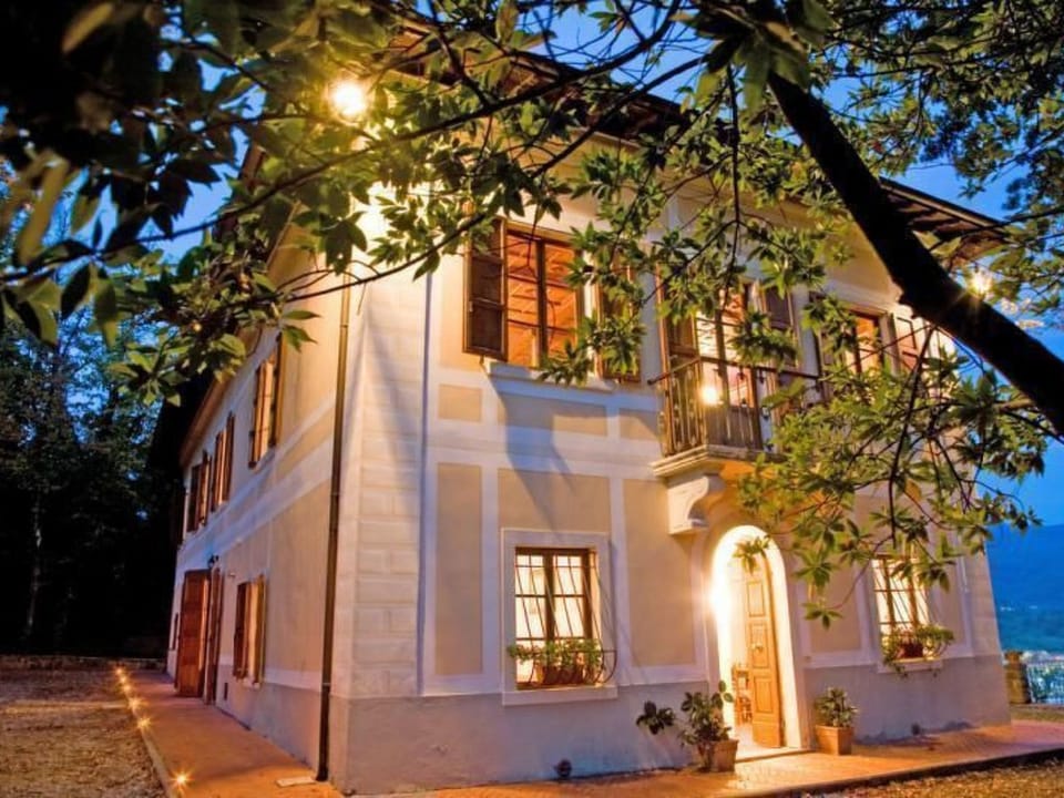 Villa Benfenati genialer Pool, Hochzeit, ganzer Vacation rental in Emilia-Romagna