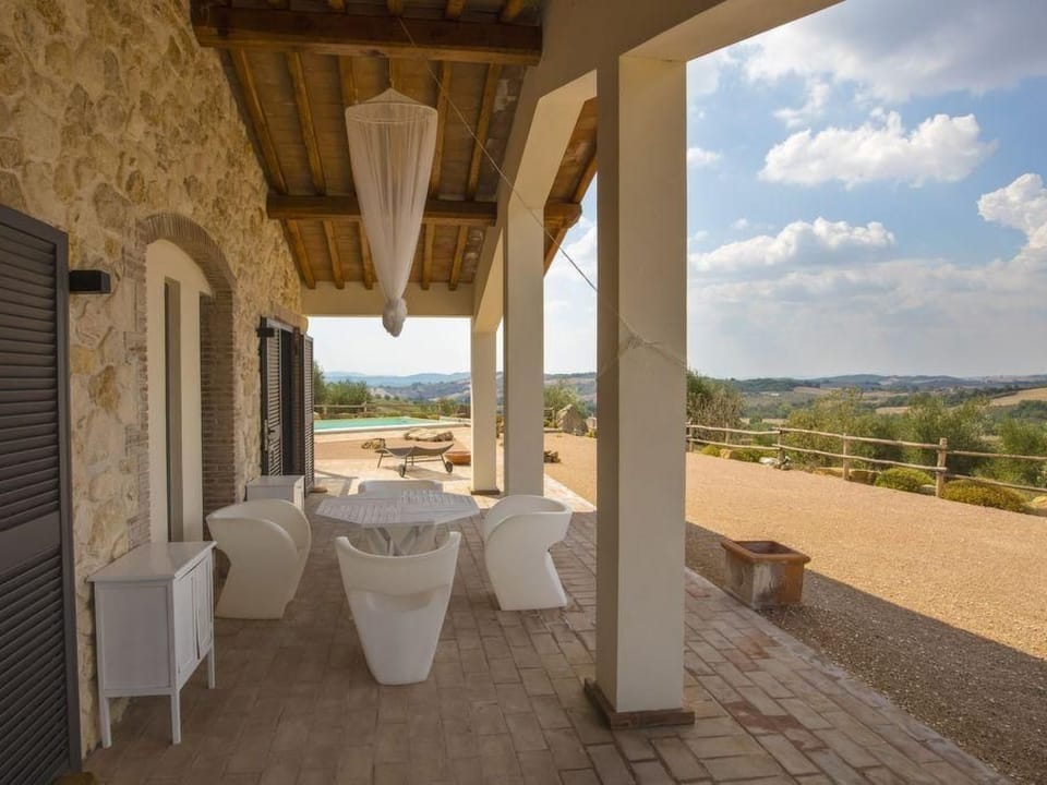 Traumhaftes Anwesen mit Schwimmbad in Meernähe Vacation rental in Lazio