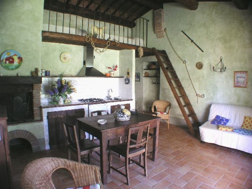mit Zwischenebene und eigener Laube Apartment in Umbria