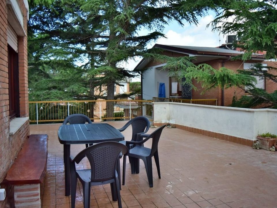 Penthouse mit großer Terrasse Apartment in Sabaudia