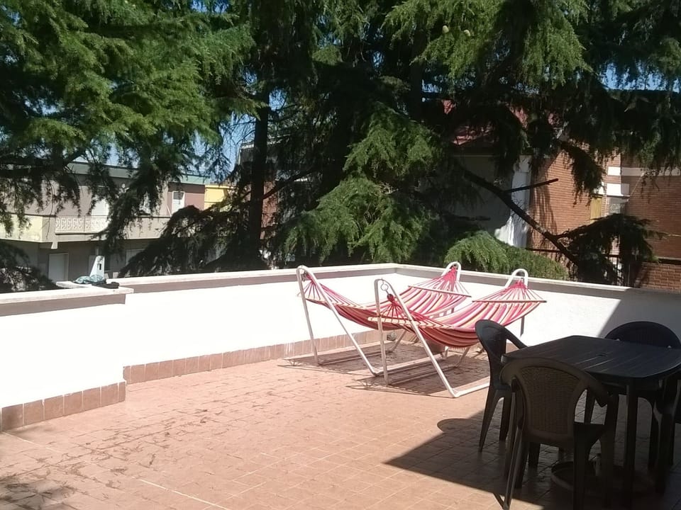 Penthouse mit großer Terrasse Apartment in Sabaudia