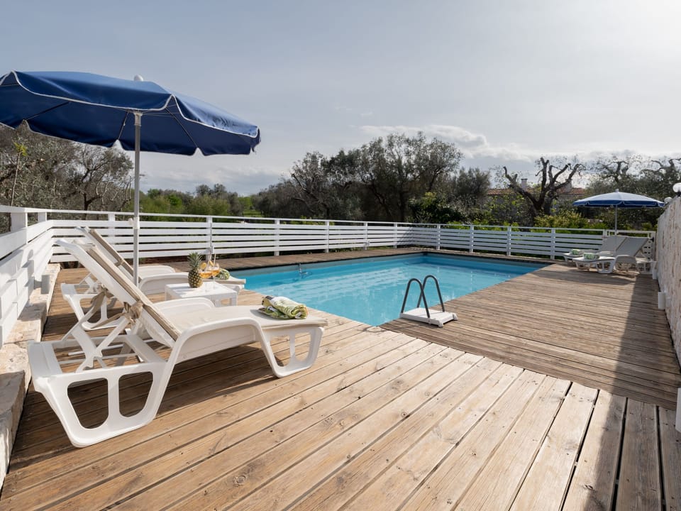 Trullo Quattro Carrini Vacation rental in Province of Taranto