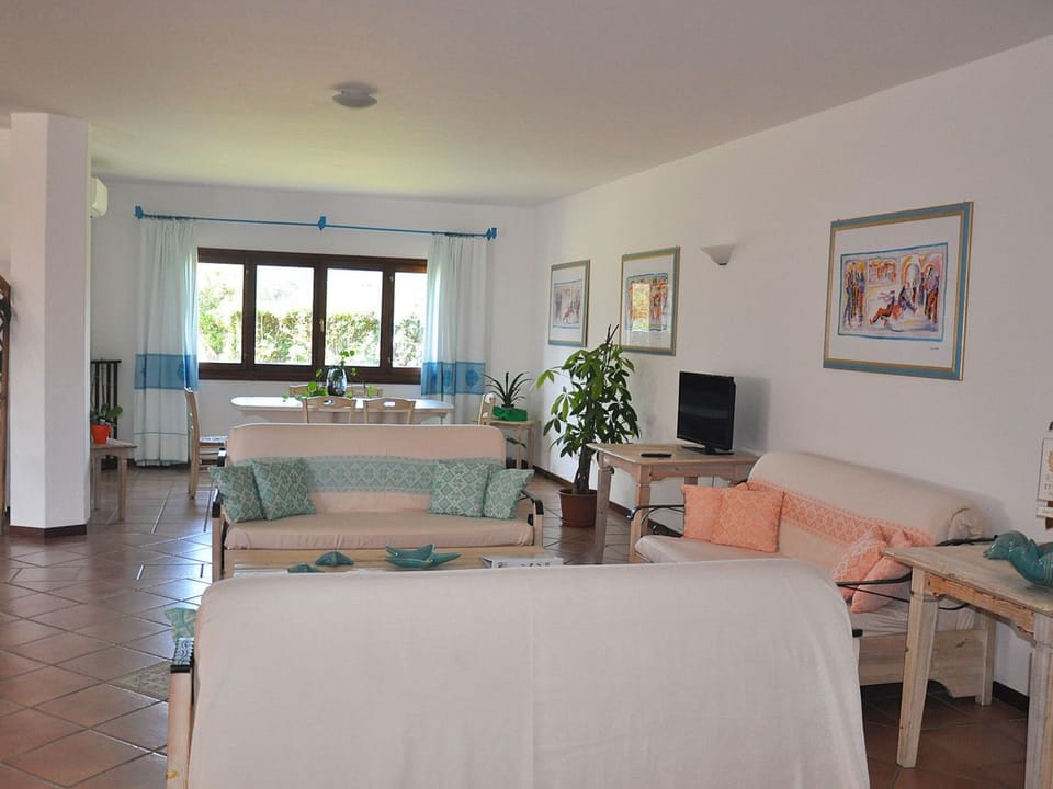 Apt. Eldi 2AS, mit gemeinsamem Schwimmbad Apartment in San Teodoro