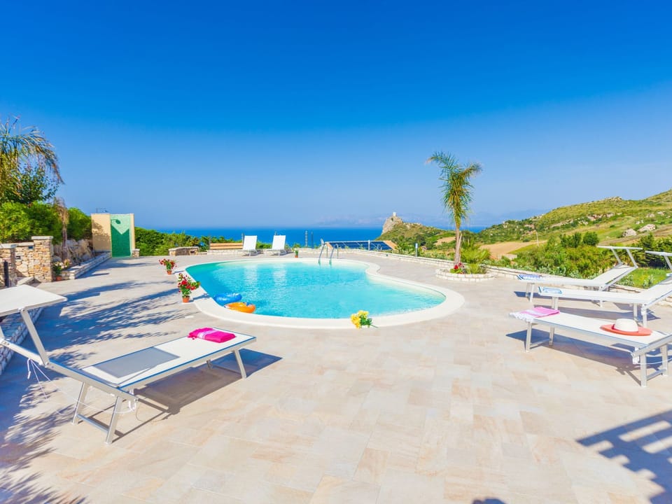 'Mamma Ninetta' mit privatem Pool Vacation rental in Sicily