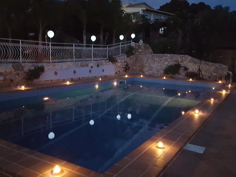 SYRAKUS IN WOHNSITZ MIT POOL PLEMMIRIO Apartment in Sicily