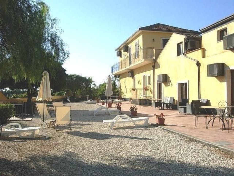 'Fiumefreddo Oasis Apartment in Sicily