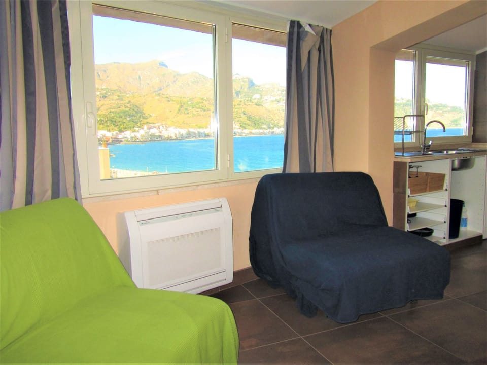 mit Wasserblick Apartment in Naxos