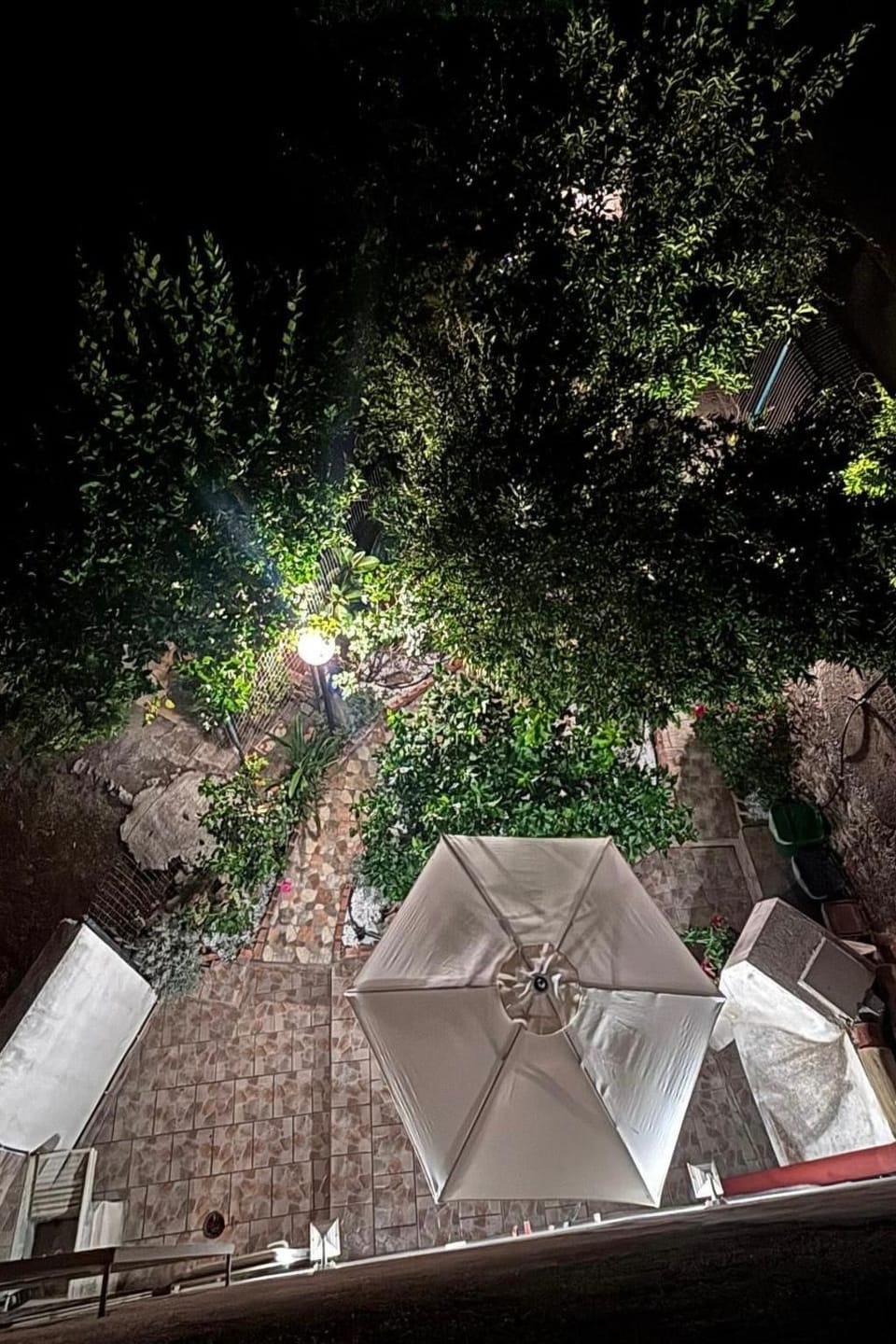 'The Garden Vacation rental in Sicily