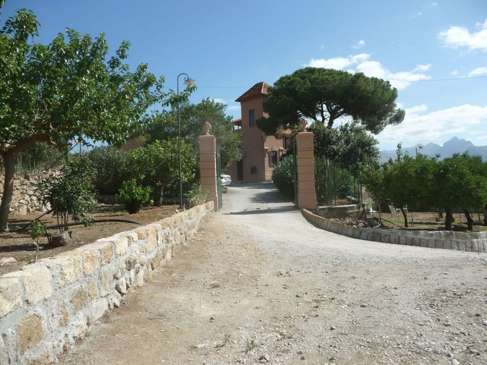 'Suite Zibibbo' mit Aussicht Vacation rental in Sicily