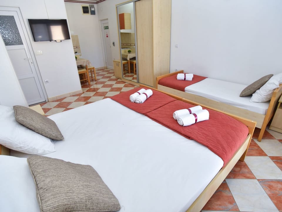Studio für 3 Personen Apartment in Kotor Municipality