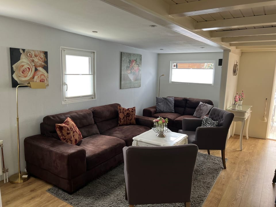 Charmantes Ferienhaus "Hilda" mit Terrasse Vacation rental in Flevoland, Netherlands