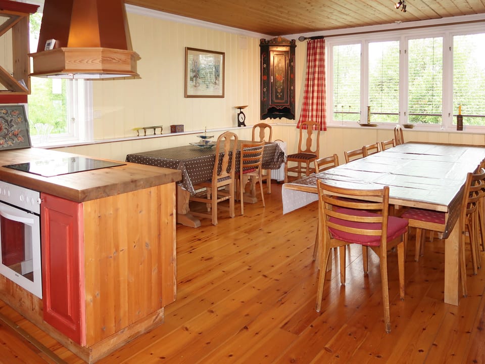 Kitchen / Dining Room