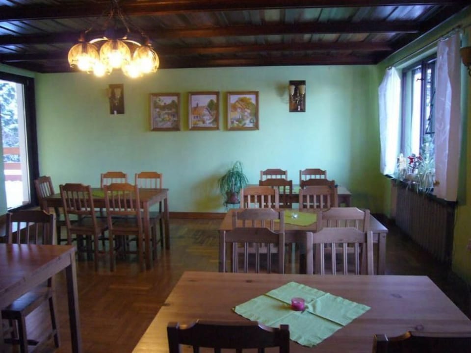 "Villa Petra" mit eigener Terrasse Vacation rental in Lower Silesian Voivodeship