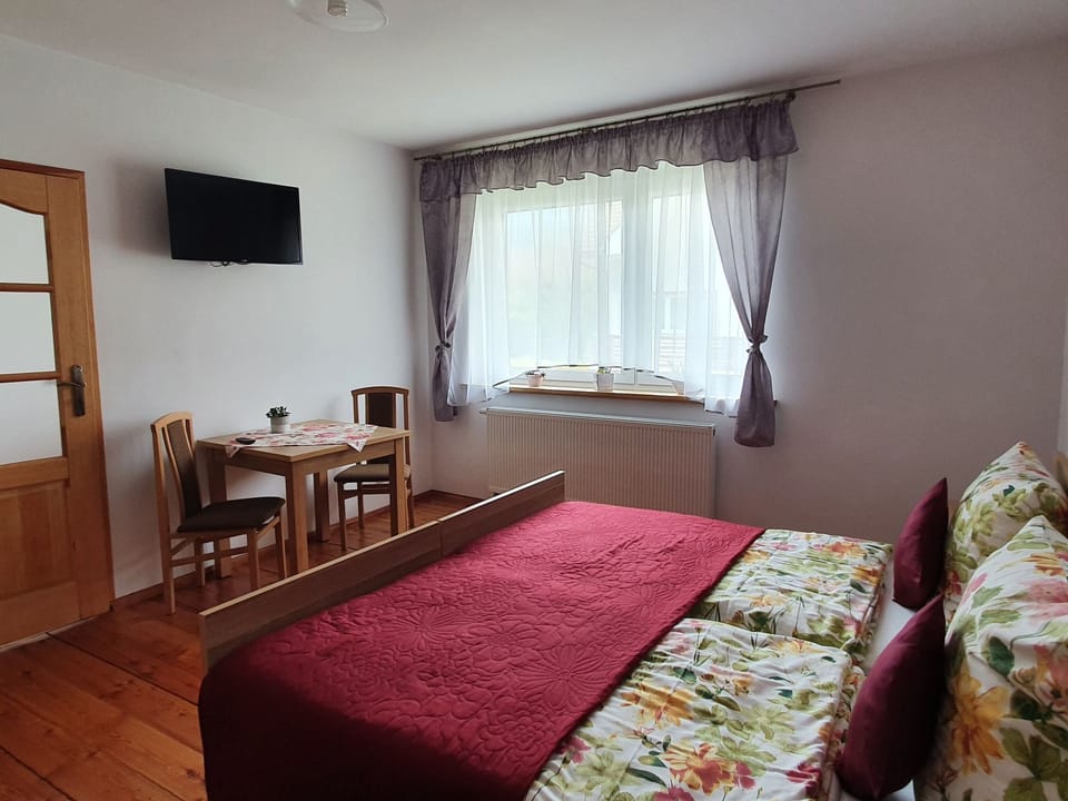 Wohnung Nr. 2 Apartment in Lower Silesian Voivodeship