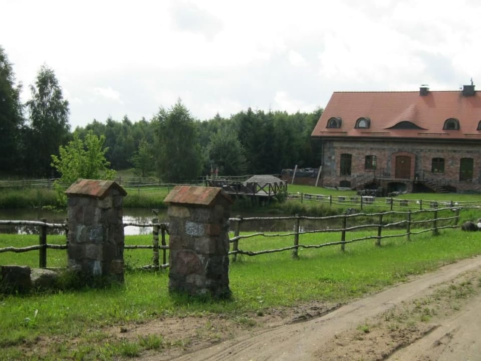 in Szopa mit Garten und Terrasse Vacation rental in Pomeranian Voivodeship