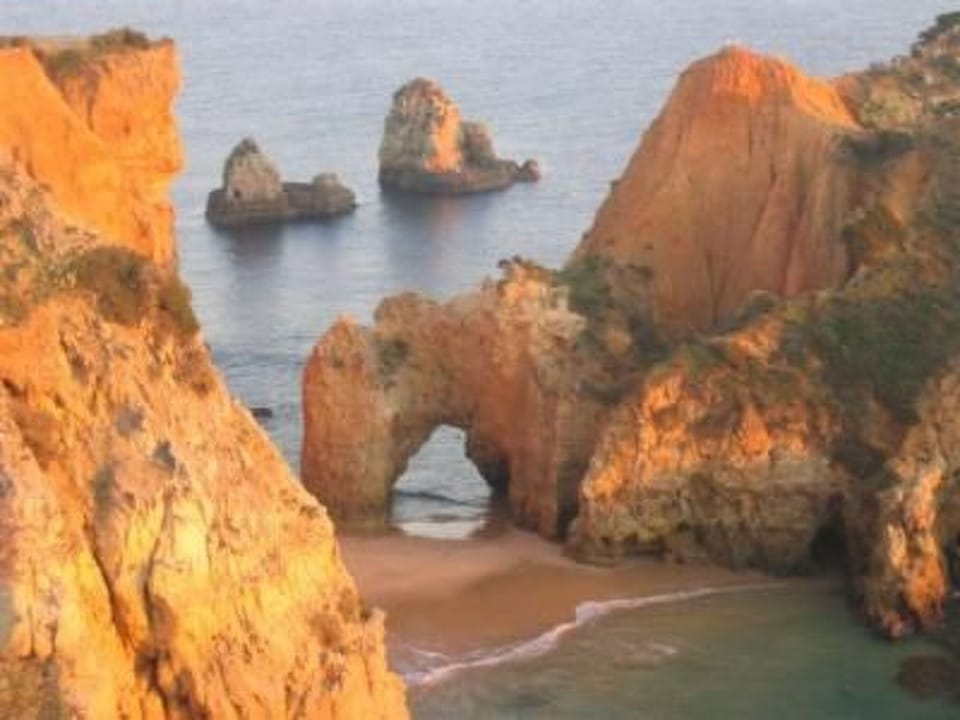 Einzigartige Lage, atemberaubende Aussicht, Leben in der Natur. Vacation rental in Alvor