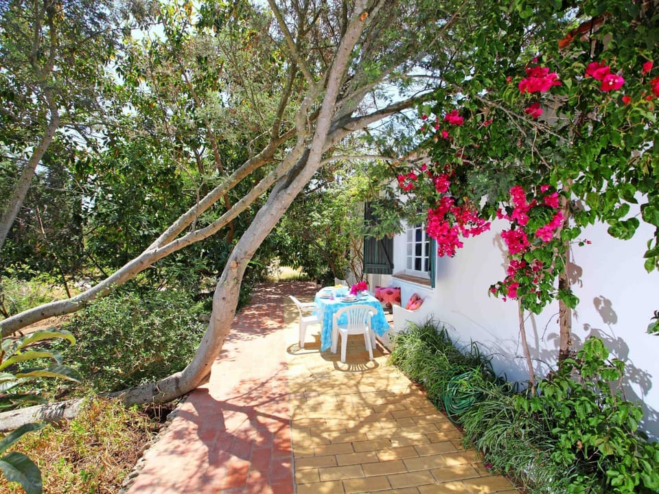 "Casa Branca" mit Grill Vacation rental in Alvor
