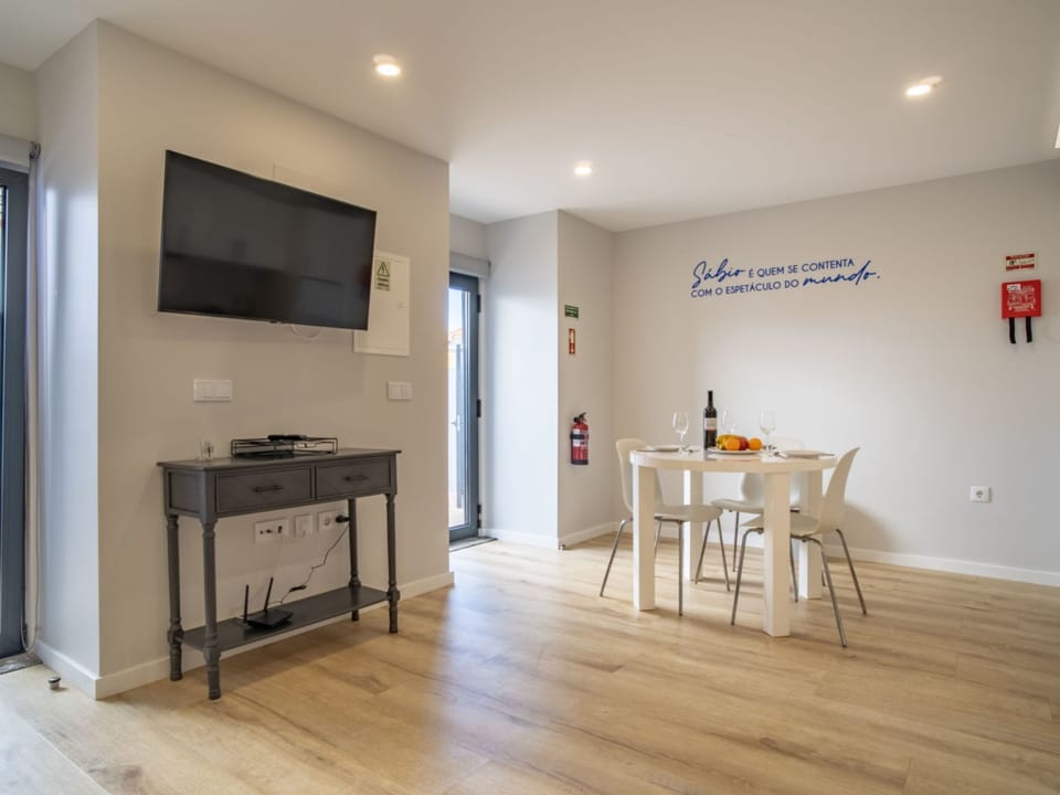 Studio mit Balkon Apartment in Madeira District