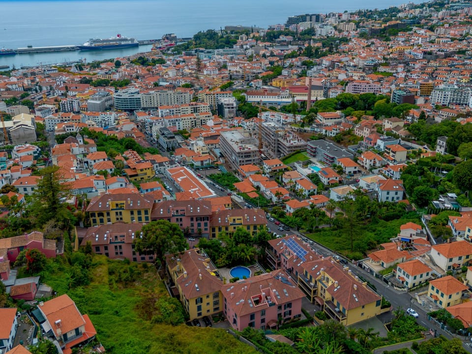 mit Balkon Apartment in Funchal