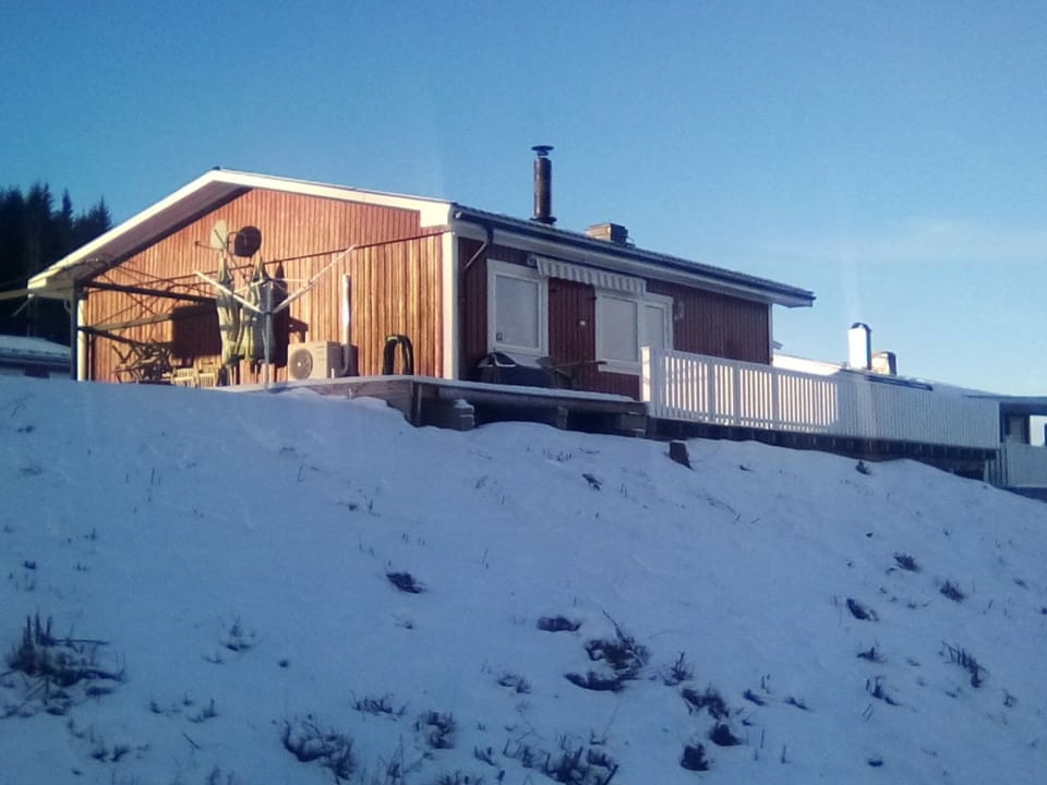 Tolles Ferienhaus in Sunne mit Großer Terrasse Vacation rental in Sweden