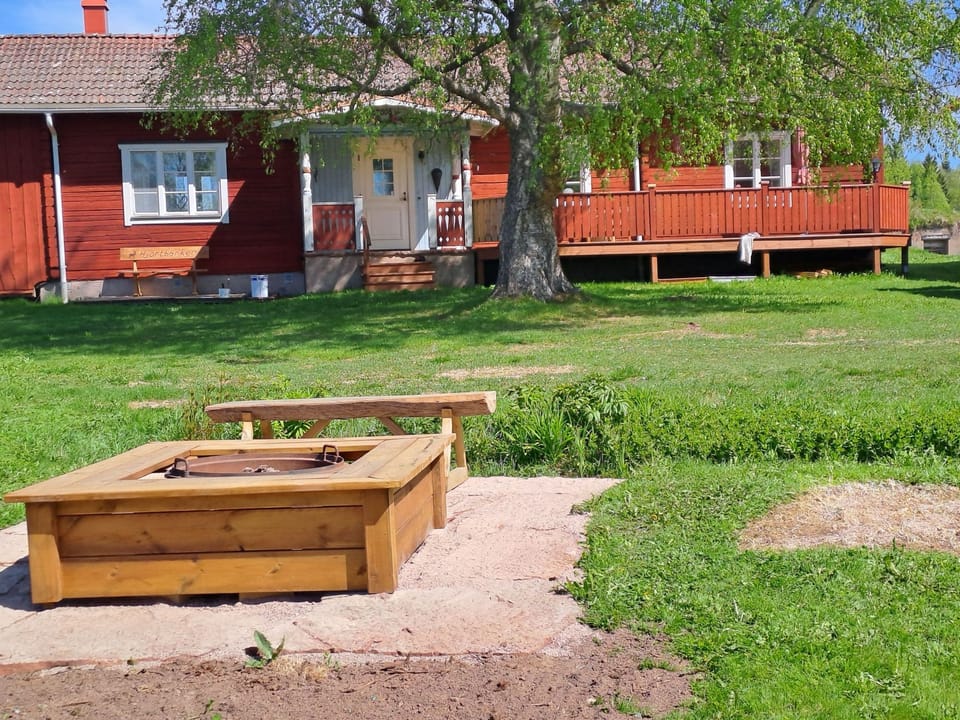 Hjortgården Stuga Vacation rental in Sweden