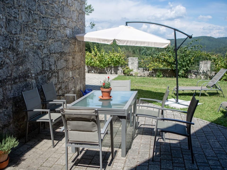 Anwesen "Villa Anton" mit eigenem Pool Vacation rental in Primorje-Gorski Kotar County