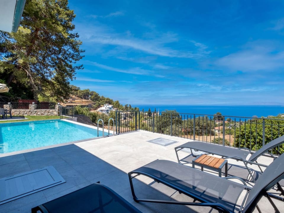Villa mit Infinitypool in Fethiye Faralya Vacation rental in Muğla Province