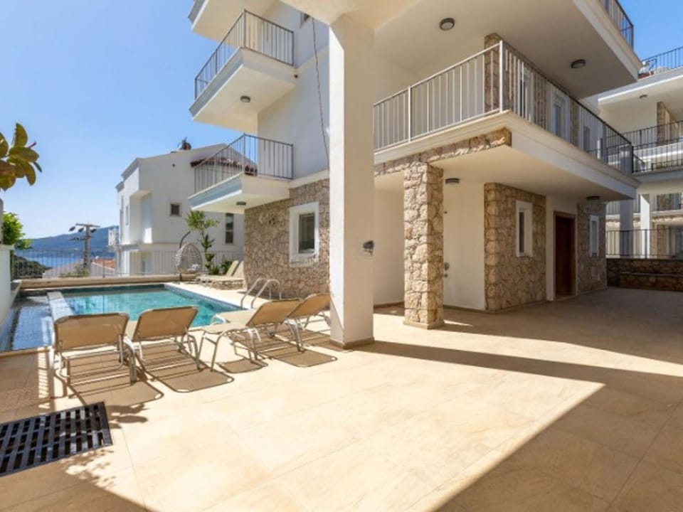 Moderne Villa mit tollem Ausblick Vacation rental in Kalkan Belediyesi
