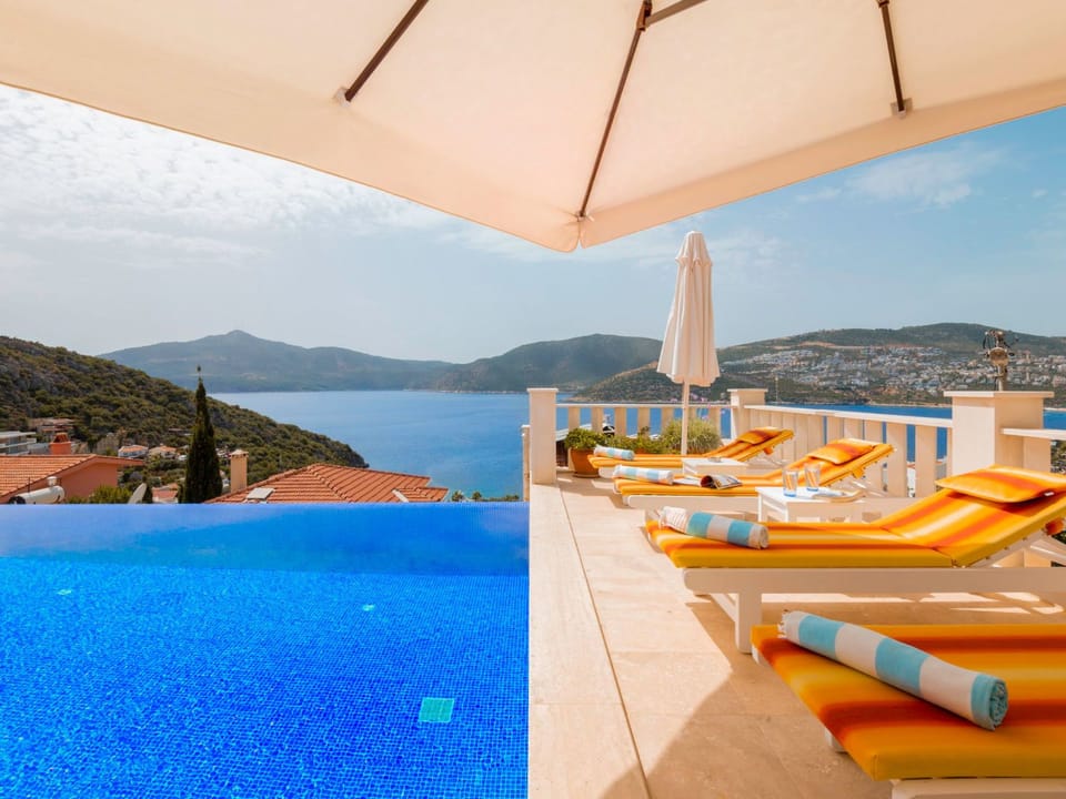 Luxuriöse Natursteinvilla "Ketchy" Vacation rental in Kalkan Belediyesi