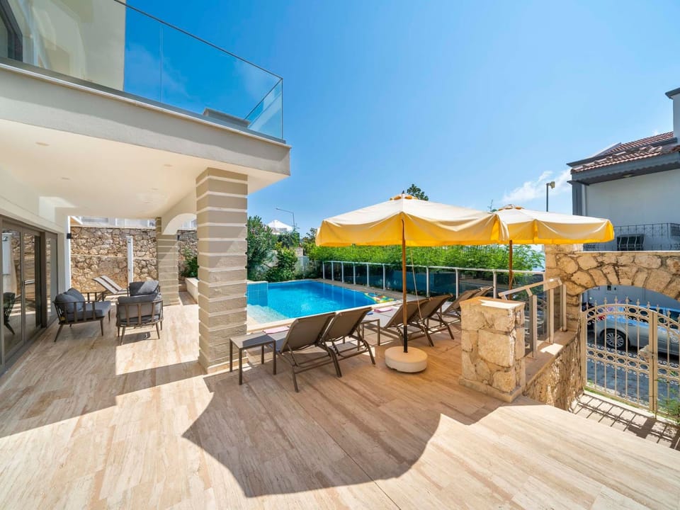 Exklusive Villa mit Infinitypool Vacation rental in Kalkan Belediyesi