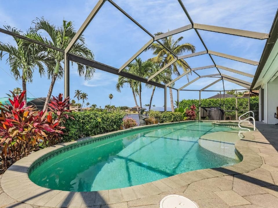 Villa Island House - schließen Sie die Augen und stellen Sie sich vor Vacation rental in Cape Coral