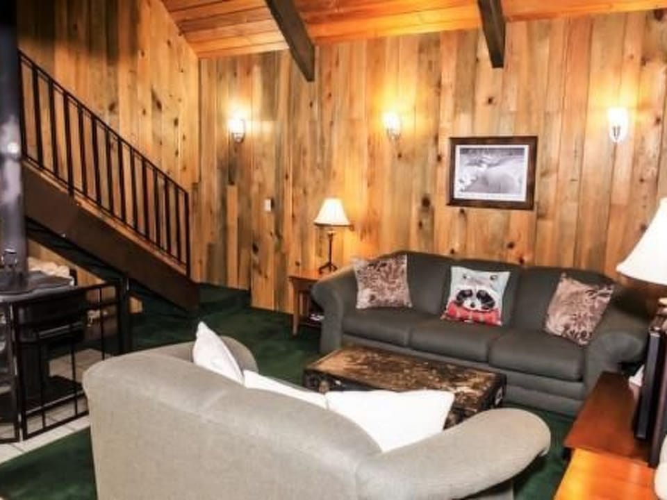 Gemütliche Hütte mit Whirlpool und haustierfreun Vacation rental in Glacier