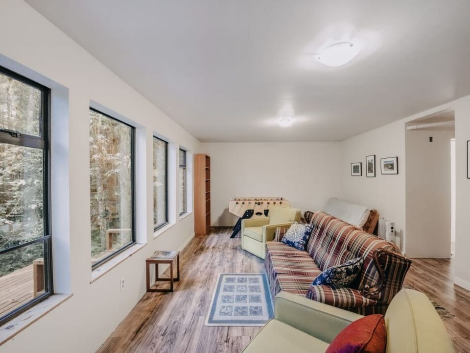 Chalet "43SL" mit Whirlpool Vacation rental in Glacier