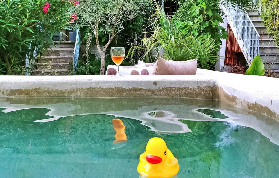 pool