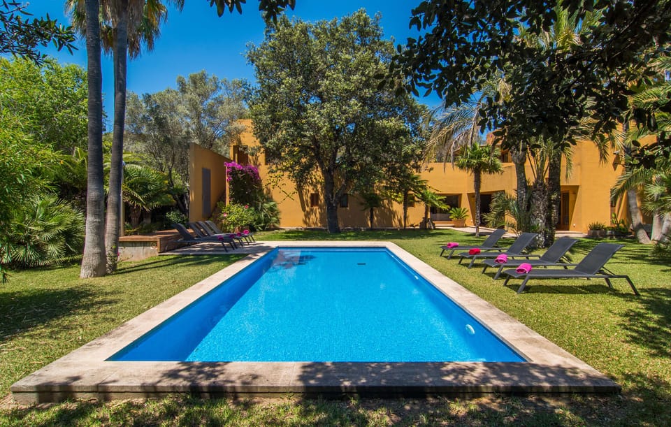 pool
